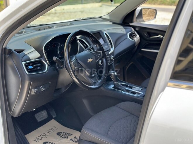 Chevrolet Equinox-14