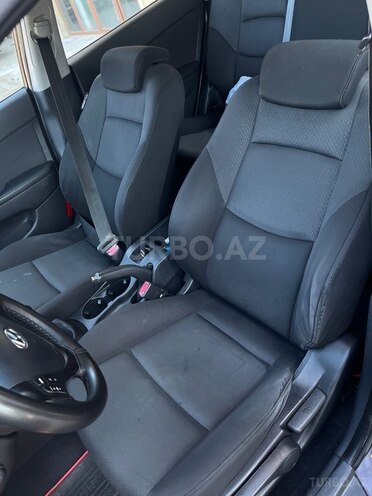 Hyundai i30-6