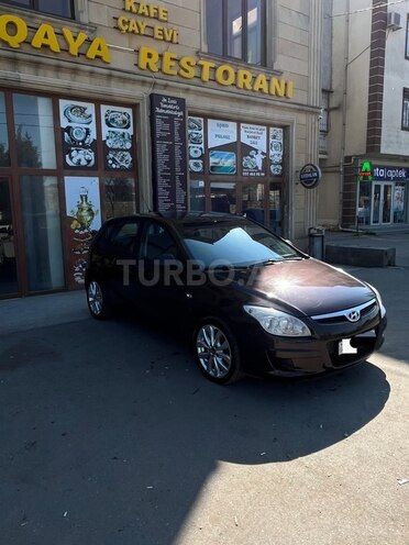 Hyundai i30-3