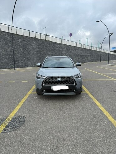 Toyota Corolla Cross-1