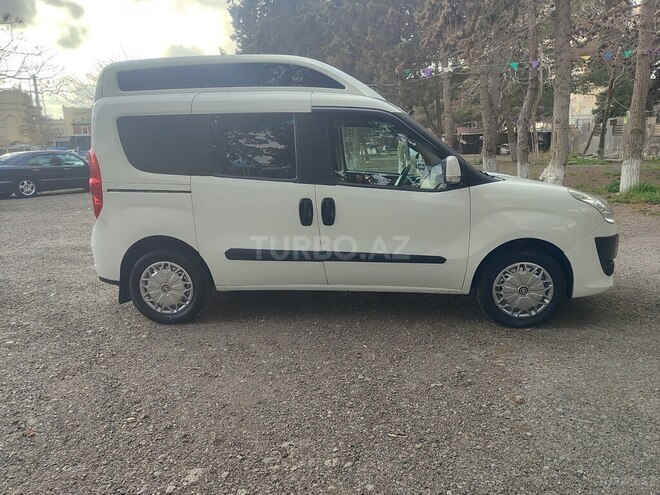 Fiat Doblo-4