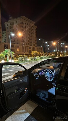 Hyundai Accent-8