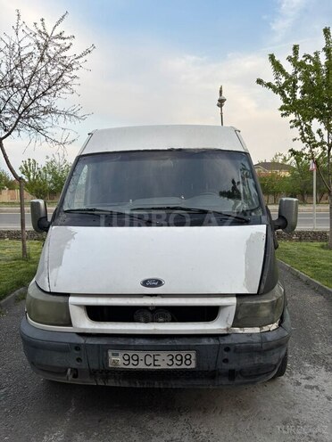 Ford Transit-1