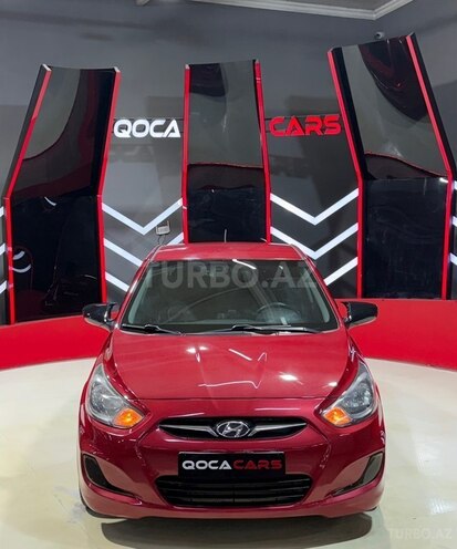 Hyundai Accent-4