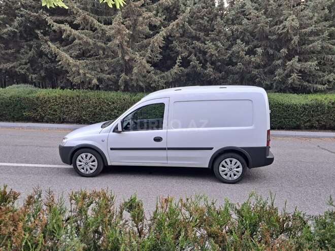 Opel Combo-17