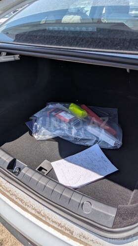 BYD Seal 05-12