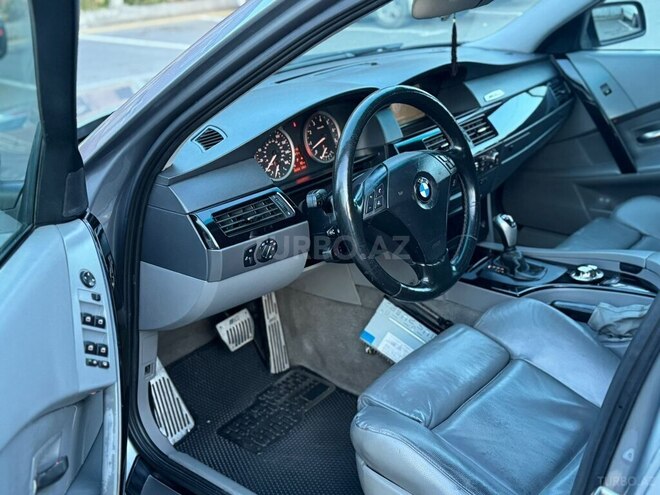 BMW 530-9