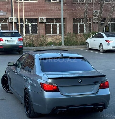 BMW 530-6