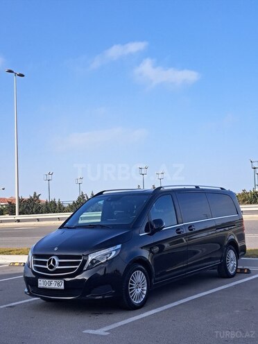 Mercedes V 250-7