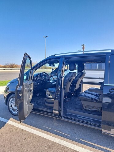 Mercedes V 250-4