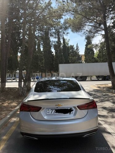 Chevrolet Malibu-14