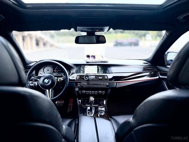 BMW 523-4