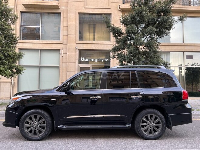 Lexus LX 570-3