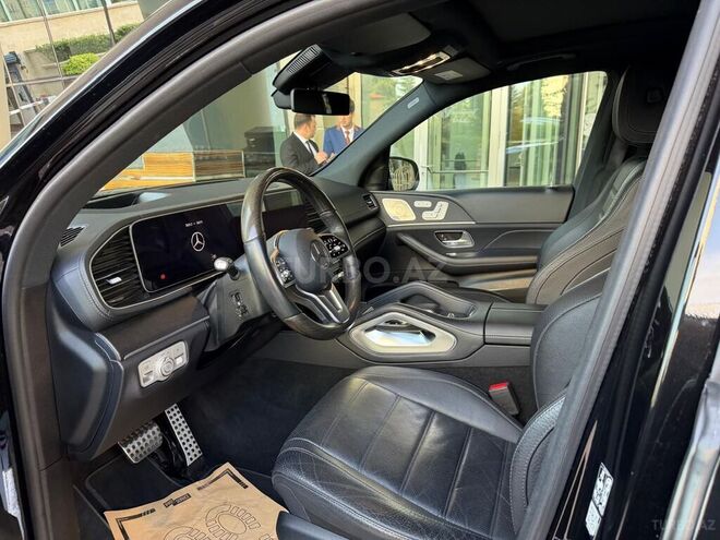 Mercedes GLS 450 4MATIC-11
