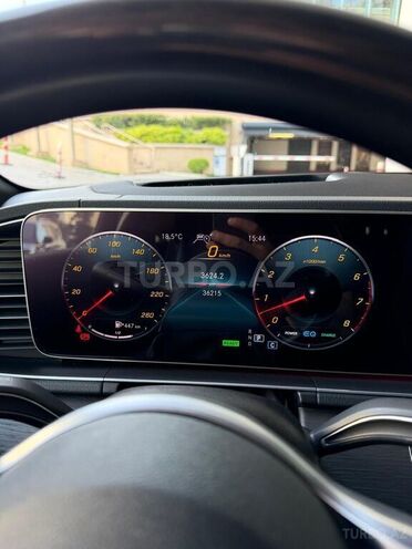 Mercedes GLS 450 4MATIC-9