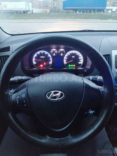 Hyundai i30-7