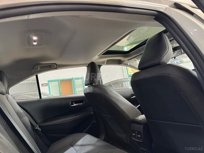 Toyota Corolla-10