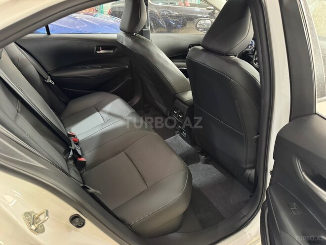 Toyota Corolla-8