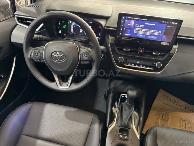 Toyota Corolla-13