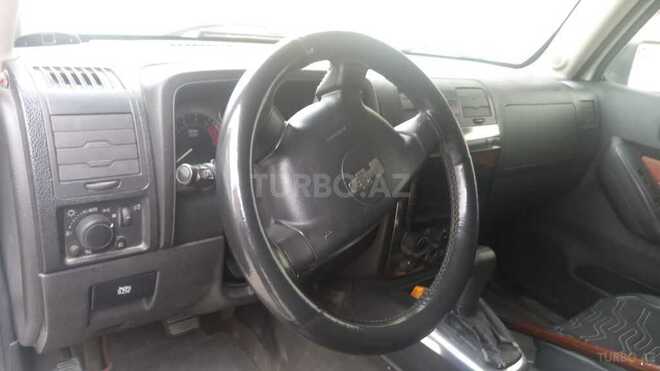 Hummer H3-3