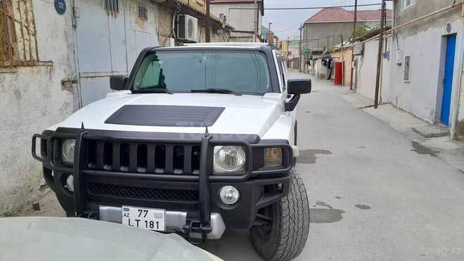Hummer H3-11
