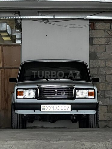 LADA (VAZ) 2107-1