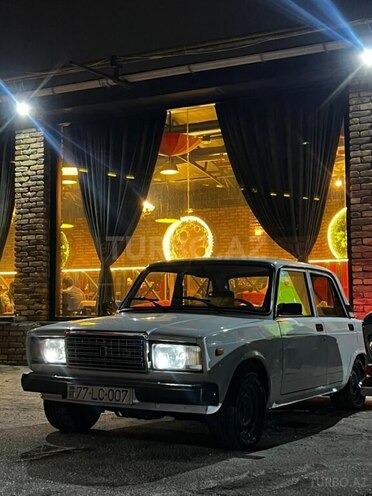 LADA (VAZ) 2107-5