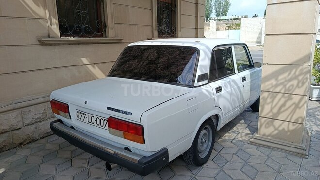 LADA (VAZ) 2107-10