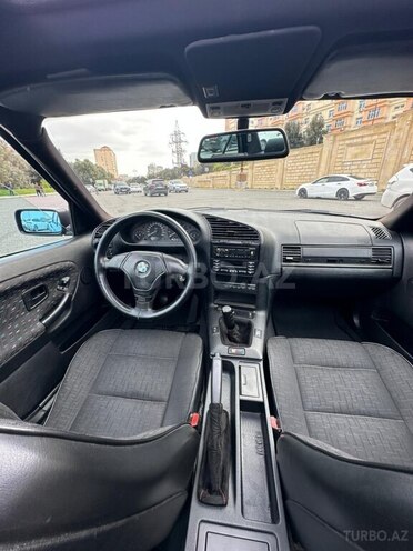 BMW 520-13
