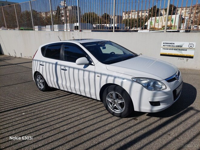 Hyundai i30-2