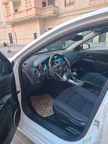Chevrolet Cruze-9
