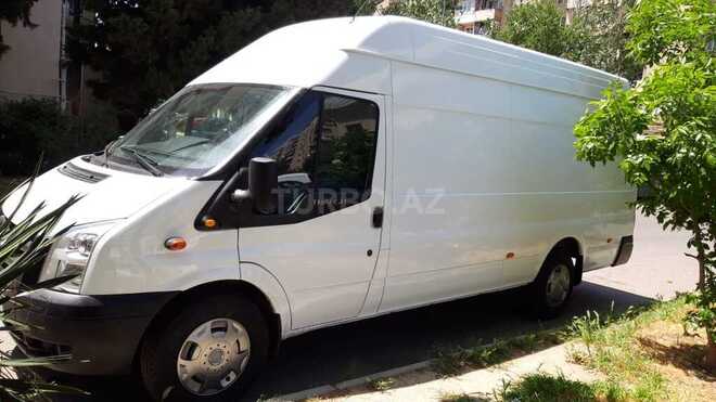 Ford Transit-3