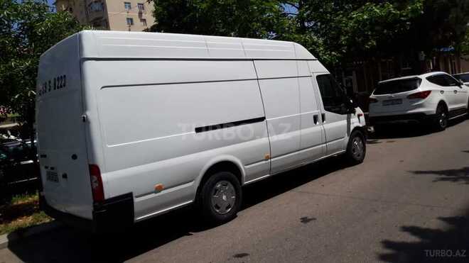 Ford Transit-7