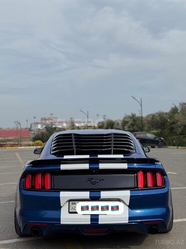 Ford Mustang-2