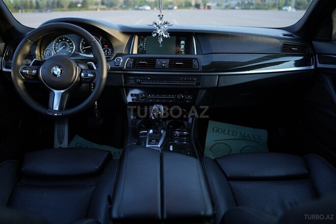 BMW 528-8