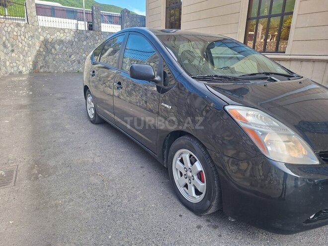 Toyota Prius-6