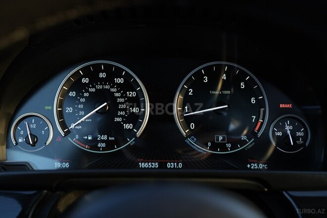 BMW 528-13
