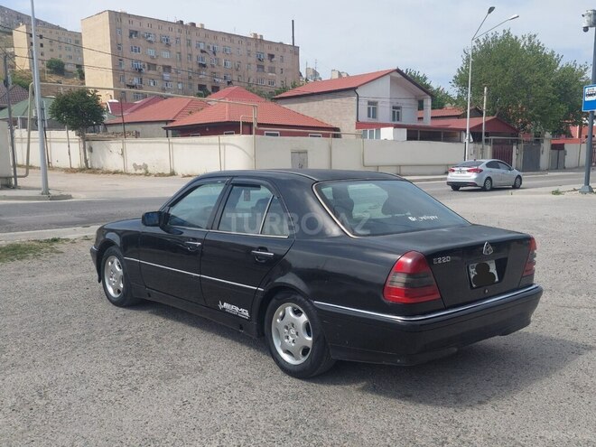 Mercedes C 220-2