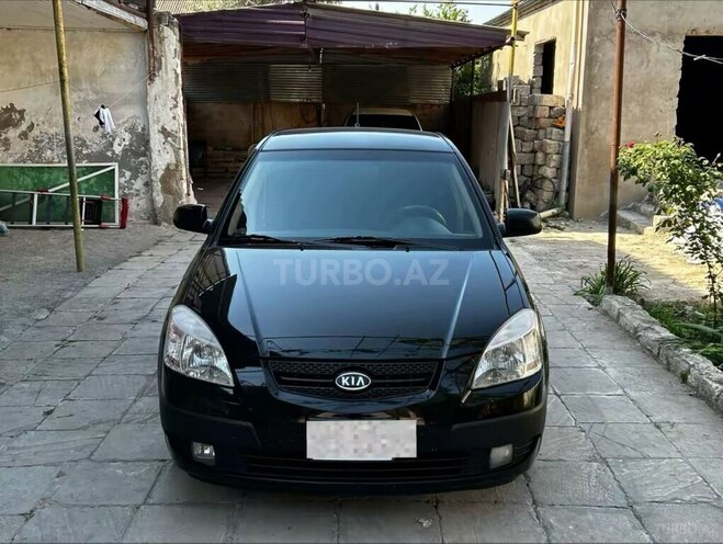 Kia Rio-1