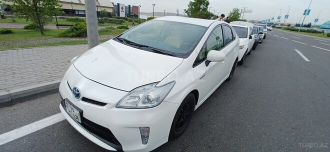 Toyota Prius-1