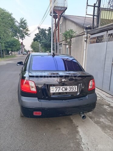 Kia Rio-2