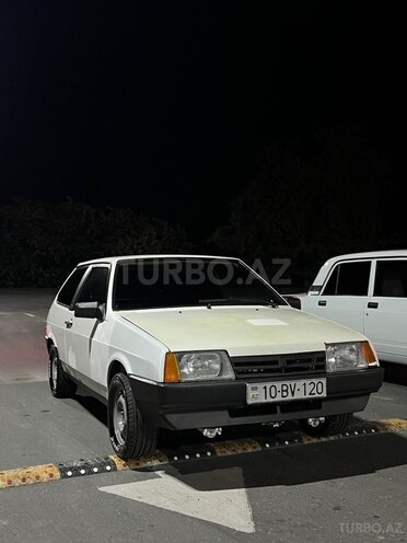 LADA (VAZ) 2108-10