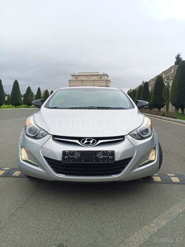 Hyundai Avante-1