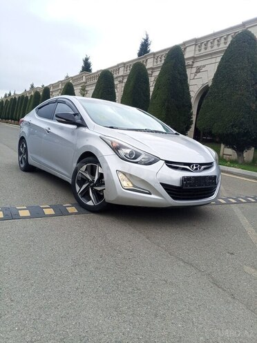 Hyundai Avante-3
