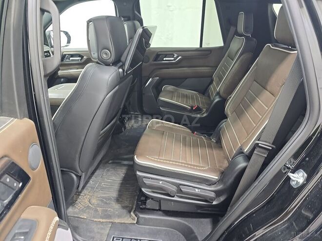 GMC Yukon-12