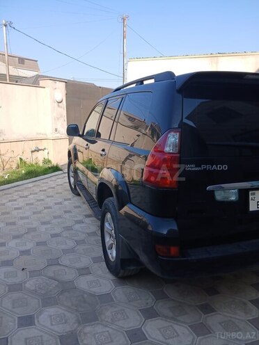 Toyota Land Cruiser Prado-7