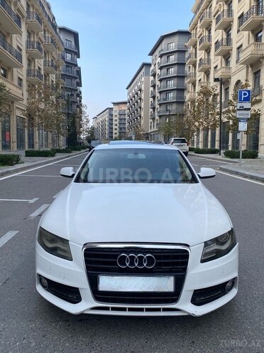 Audi A4-1