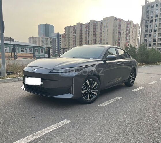 Changan Qiyuan A05-3
