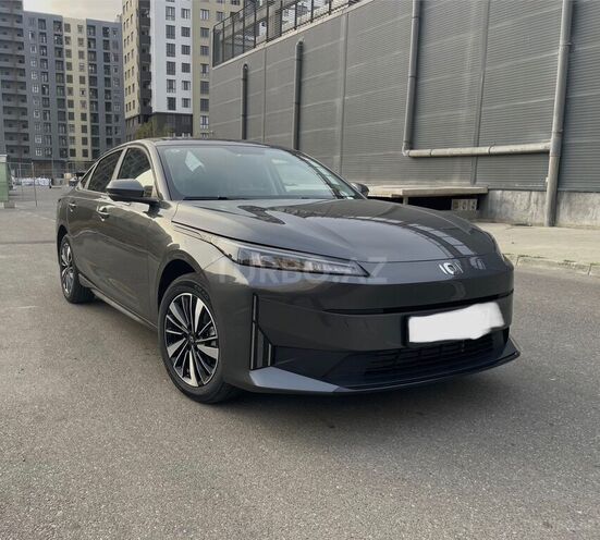 Changan Qiyuan A05-4