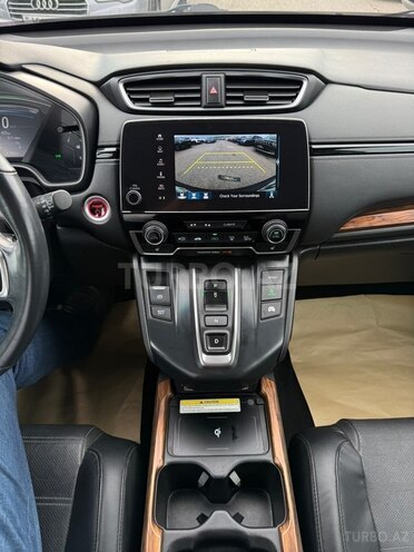 Honda CR-V-11